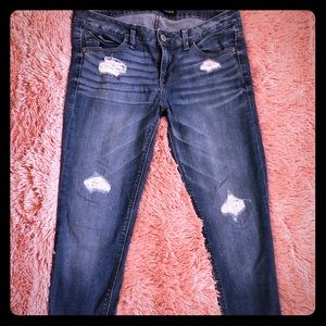 Low rise boyfriend jeans